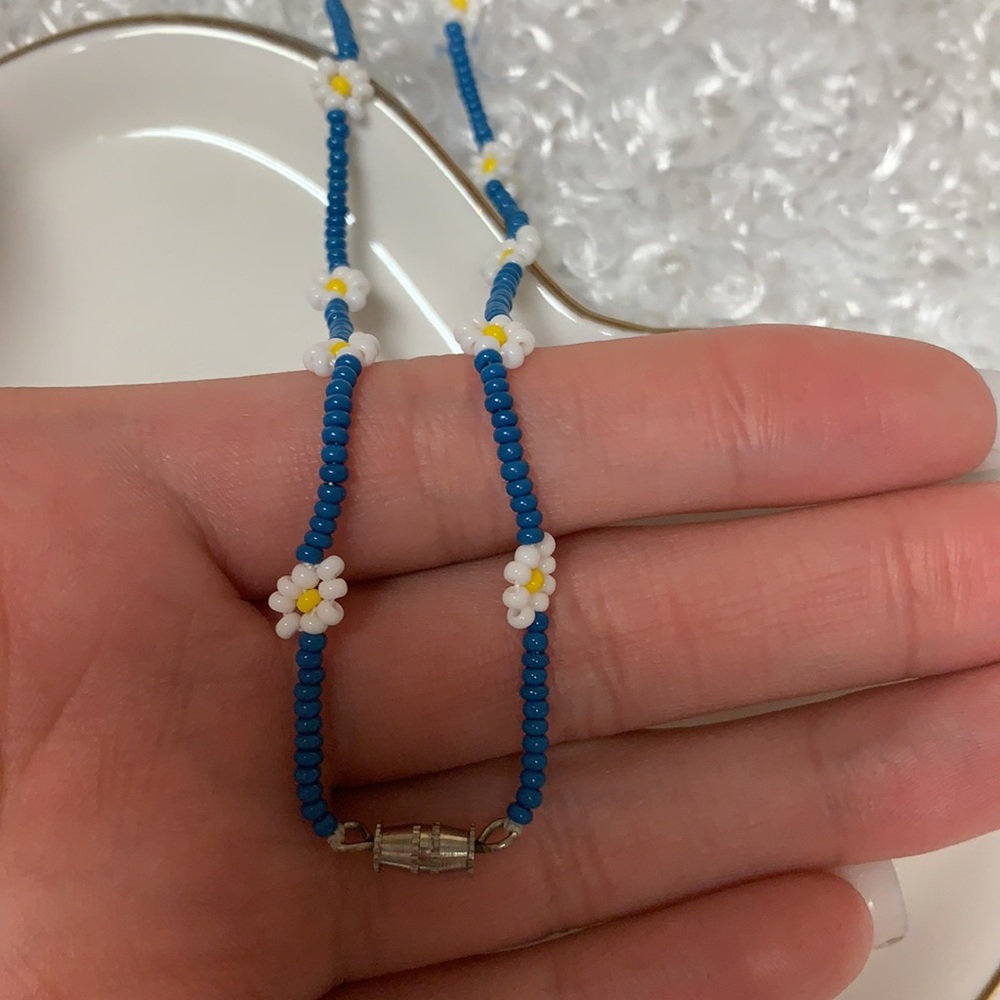 Hand Beaded Mexican boho flower choker necklace | coastal cowgirl artisan vacay - Picture 7 of 9